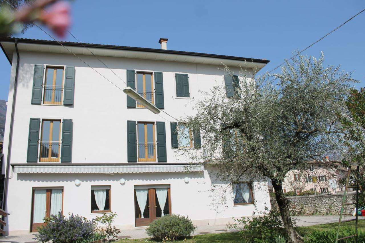 Hotel Garni Delle Rose Ceniga Exterior photo